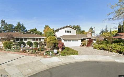Single family residence in Palo Alto sells for $3.2 million